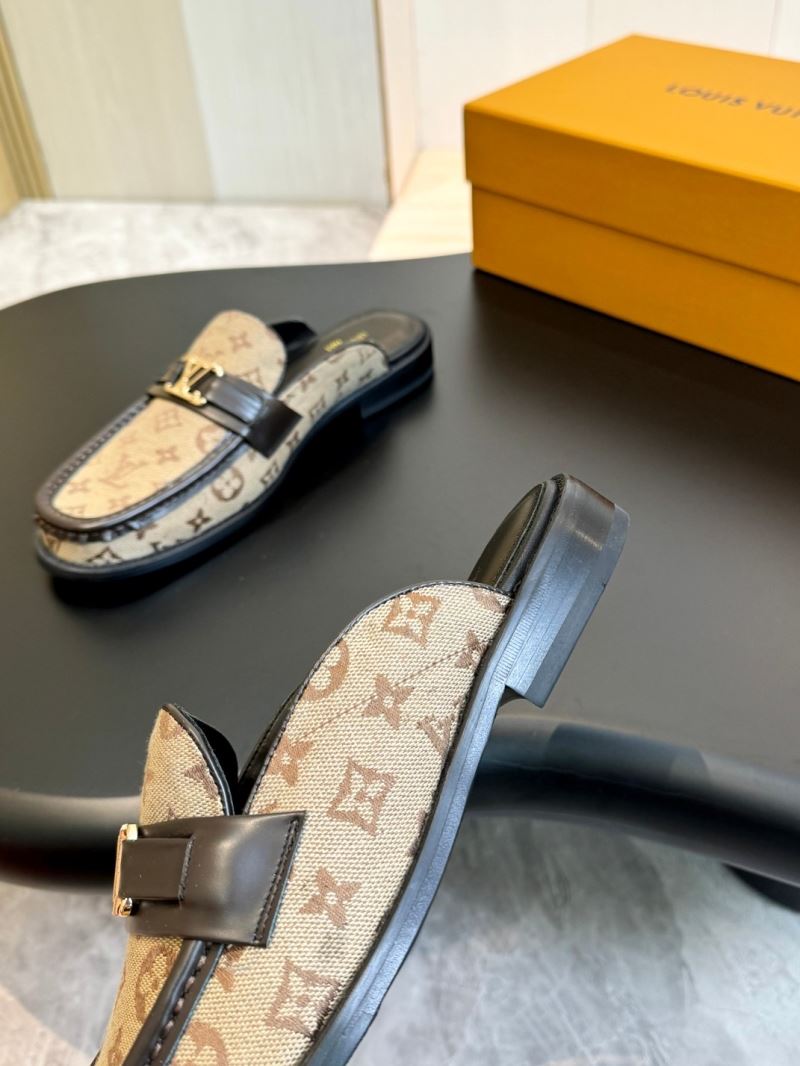 Louis Vuitton Slippers